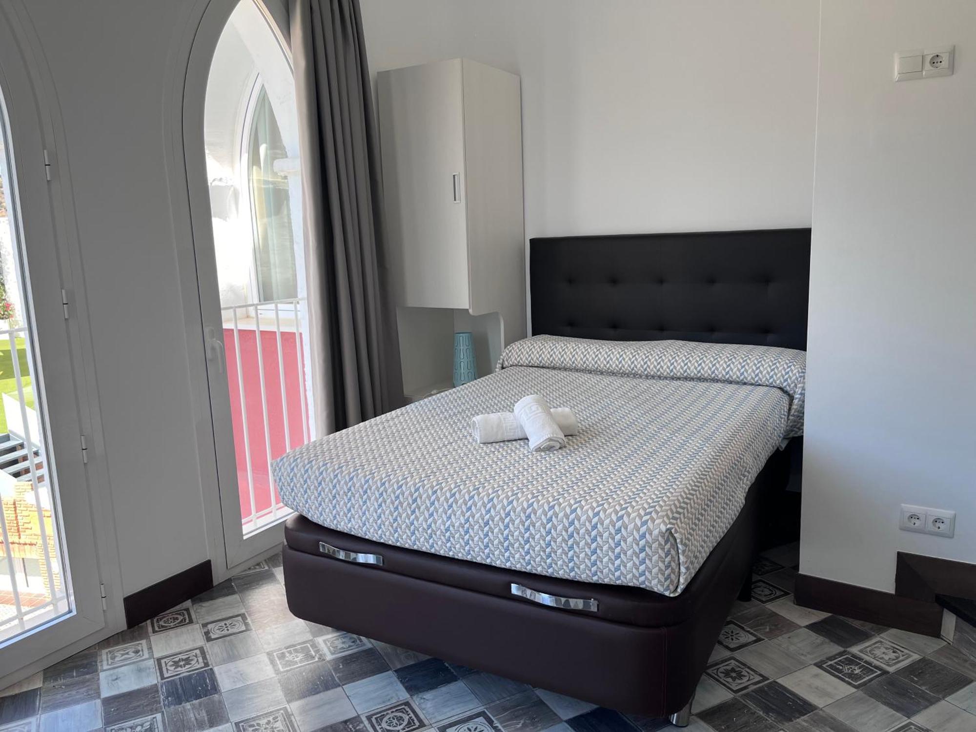 Balcones De Bentomiz Aparthotel Velez Malaga Ngoại thất bức ảnh
